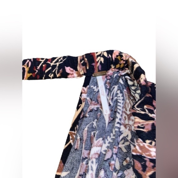 FREE PEOPLE - Pretty and Free Black Floral Print Romper - Picture 5 of 7